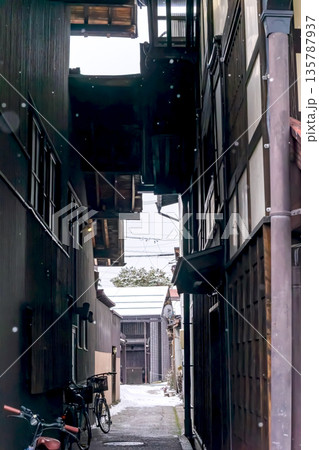 260124古い町並みg021 135787937