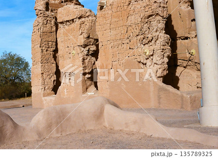 Ancient Casa Grande Ruins National Monument 135789325