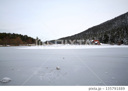 Lake home near the Golcuk Lake in Bolu, Turkey 135791889