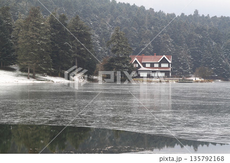 Lake home near the Golcuk Lake in Bolu, Turkey Lake home near the Golcuk Lake in Bolu, Turkey 135792168