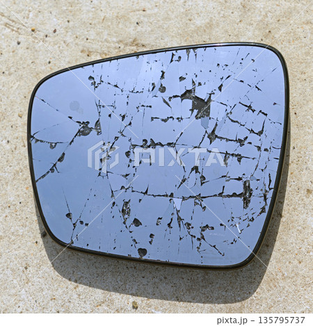 Broken Glass Side Mirror 135795737
