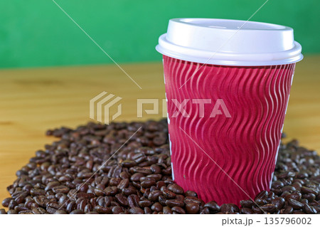 Takeaway Coffee Cup Side 135796002