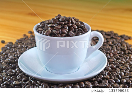 Ceramic Cup Coffee Seeds 135796088