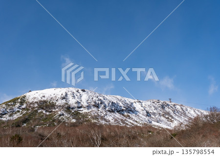 冬の那須山の風景 冬の那須山の風景 135798554