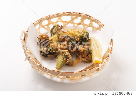 ブロッコリー　からあげ 135802463