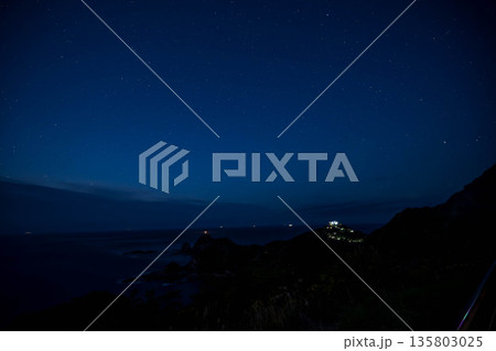 佐多岬公園展望台からみた星空 佐多岬公園展望台からみた星空 135803025