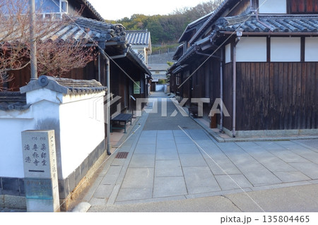 塩飽諸島 本島の笠島伝統的建造物群保存地区（マッチョ通り） 135804465
