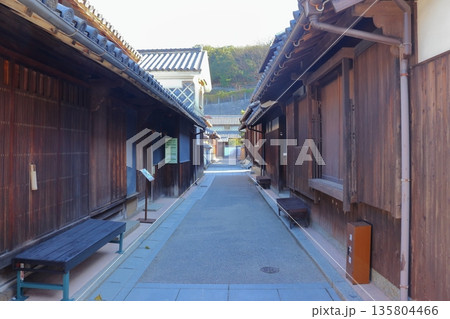 塩飽諸島 本島の笠島伝統的建造物群保存地区（マッチョ通り） 135804466