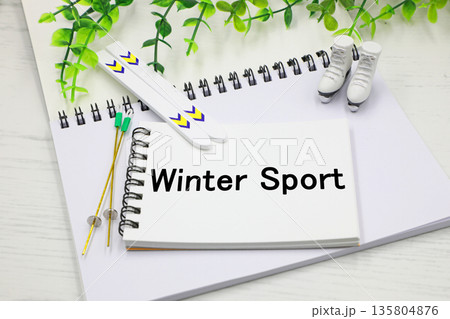 ウィンタースポーツのイメージ ウィンタースポーツのイメージ 135804876