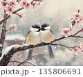 雪降る桜の枝に寄り添う小鳥のやさしい冬景色 135806691