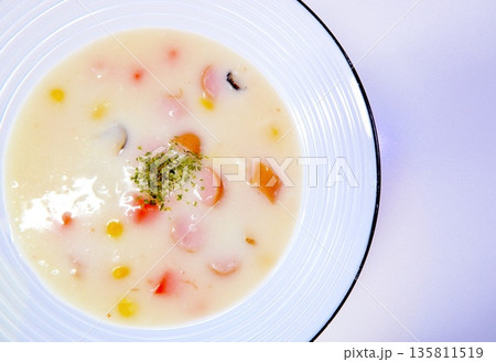 シチュー 135811519