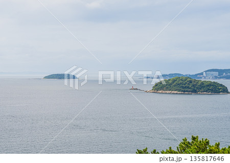蒲郡市から見た三河湾の風景(愛知県) 135817646