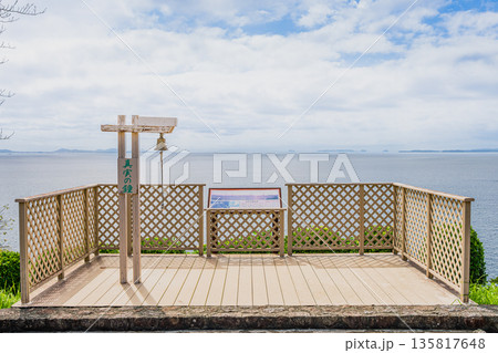 蒲郡市の西浦園地の風景(愛知県) 蒲郡市の西浦園地の風景(愛知県) 135817648