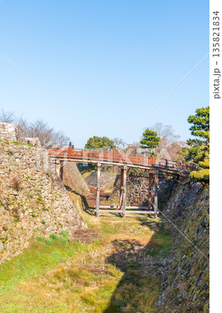 毘沙門曲輪から極楽橋を見た風景 毘沙門曲輪から極楽橋を見た風景 135821834
