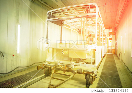 Spray paint shop for Bus. Bus Paint Booth Painting Chamber For automotive industry. 135824153