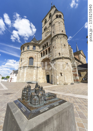 Trier Cathedral and architectural model on Domfreihof square, Germany Trier Cathedral and architectural model on Domfreihof square, Germany 135825840