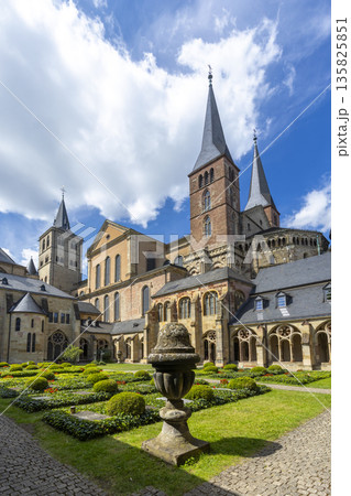 Trier Cathedral and Liebfrauenkirche cloister garden Trier Cathedral and Liebfrauenkirche cloister garden 135825851
