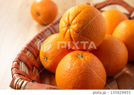 orange 135829933