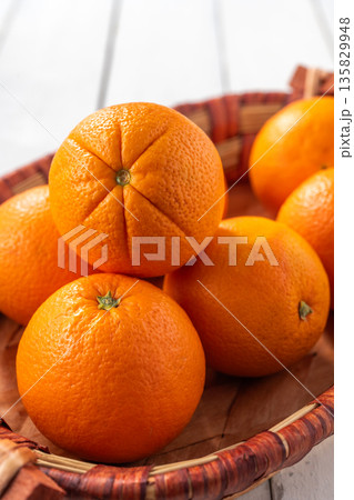 orange 135829948