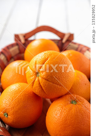 orange 135829952