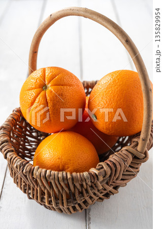 orange 135829954