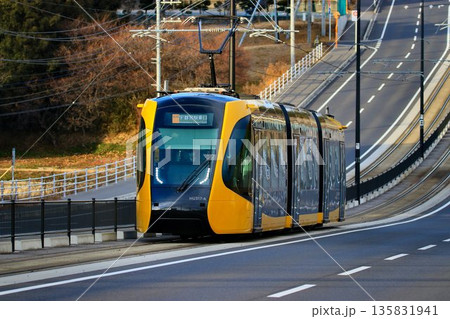 開業から大盛況!!75年ぶりの新規開業『路面電車』…　芳賀宇都宮LRT【宇都宮芳賀ライトレール線】 135831941
