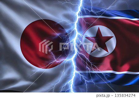 日本と北朝鮮の国旗の間を貫く青白い稲妻 ai 135834274