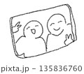 家族のシンプルな写真のイラスト 135836760