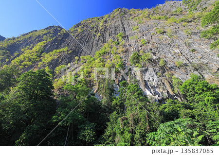 ナムノ－ン洞窟 135837085