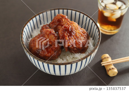 手作りソースかつ丼(豚ヒレ肉) 手作りソースかつ丼(豚ヒレ肉) 135837537