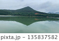 湖畔 135837582