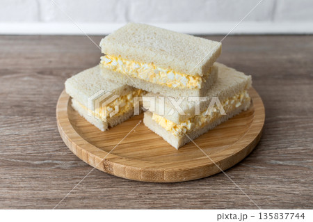Tamago Sando sandwich 135837744