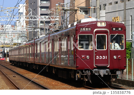 ［HK］阪急京都本線3300系（普通-7両編成：大阪梅田⇔高槻市） 135838776