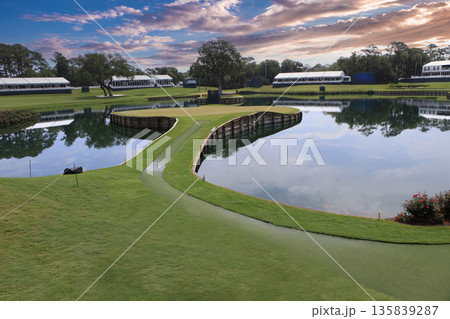 hole 17, tpc Sawgrass golf course, Ponte Vedra, Florida hole 17, tpc Sawgrass golf course, Ponte Vedra, Florida 135839287