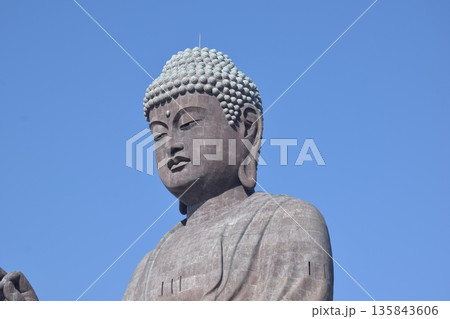 牛久大仏 世界最大のブロンズ立像 牛久大仏 世界最大のブロンズ立像 135843606