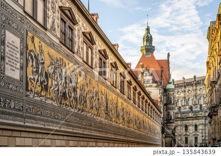 The Procession of Princes mural in Dresden shows a line of mounted rulers of Saxony. It is situated on the wall of the Stallhof and attracts many visitors each year. 135843639