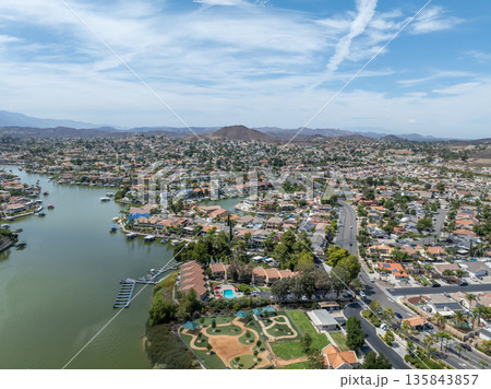 Aerial view of Lake Elsinore, California, USA. 135843857