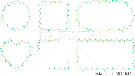 丸い花びらのシンプルな白い花が散りばめられたつる状のラフなフレームセット 135845634