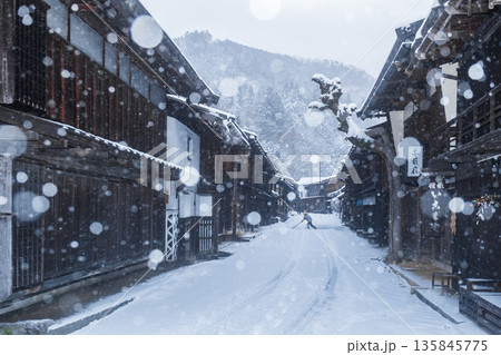 妻籠宿（冬） 135845775