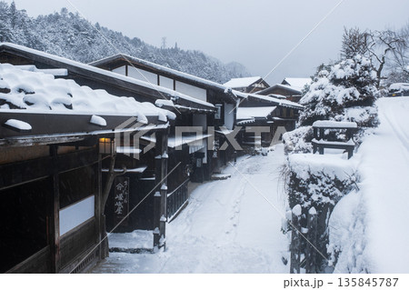 妻籠宿（冬） 135845787