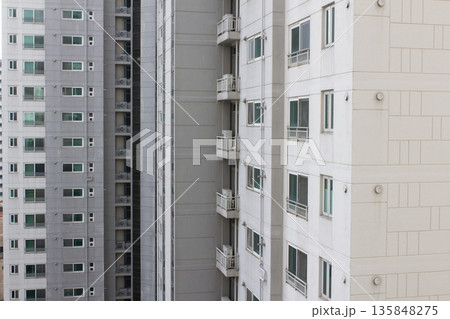 This is a close-up of an apartment building 135848275