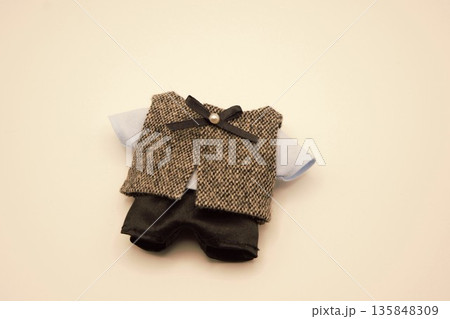 ぬい服 ウールのベスト&黒パンツ 1 ぬい服 ウールのベスト&黒パンツ 1 135848309
