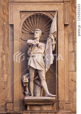Michele di Lando statue Michele di Lando statue 135850283