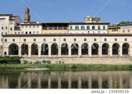 River building 135850519