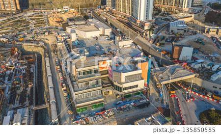 Jan 18 2026 Daylight Illuminates Expanding Construction Across Anderson Development Site 135850585