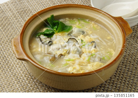 牡蠣雑炊　和食 135851165