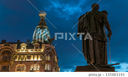 Singer House and Kutuzov monument at the Saint Petersburg night timelapse. Singer House and Kutuzov monument at the Saint Petersburg night timelapse. 135863191