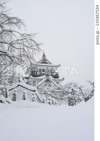 雪の横手城址 雪の横手城址 135867584