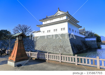 【静岡県】快晴の駿府城の巽櫓 【静岡県】快晴の駿府城の巽櫓 135867703