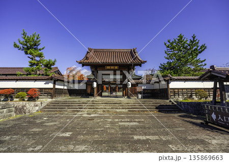 会津　会津藩校日新館　南門　福島県会津若松市 135869663